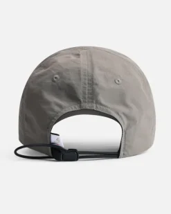 Pigeon Nylon Cap w/ Bungee Strap